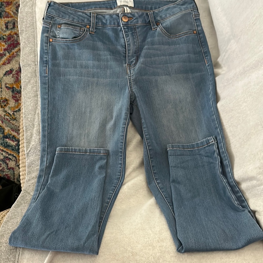 Celebrity Pink skinny jeans